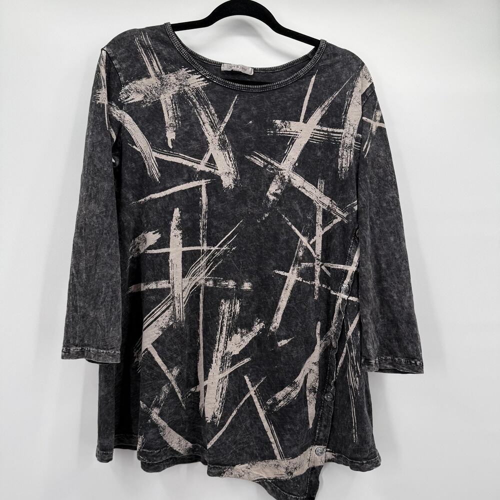 Jess & Jane Blouse Womens Small Gray Abstract 3/4 Sleeve Asym Hem‎ Tunic Top